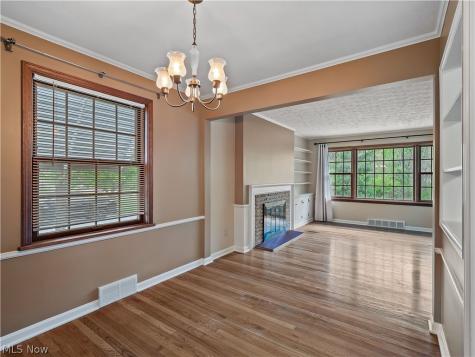 7393 Nethersole Drive Middleburg Heights OH 44130