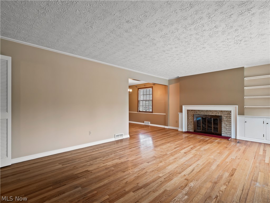 7393 Nethersole Drive Middleburg Heights OH 44130