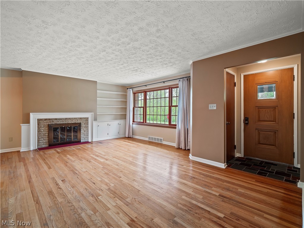 7393 Nethersole Drive Middleburg Heights OH 44130