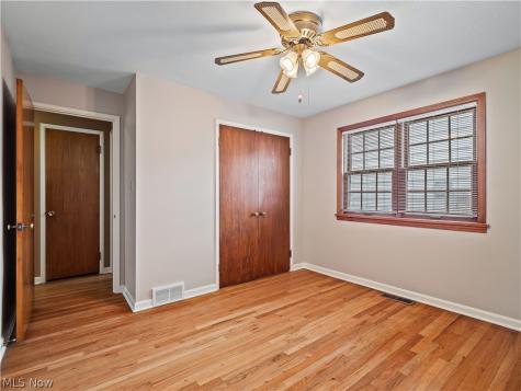 7393 Nethersole Drive Middleburg Heights OH 44130