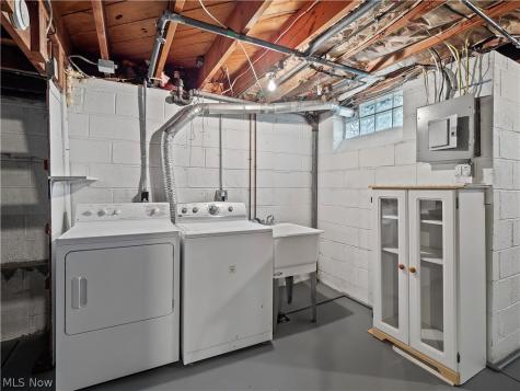 7393 Nethersole Drive Middleburg Heights OH 44130