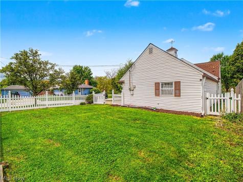 7393 Nethersole Drive Middleburg Heights OH 44130