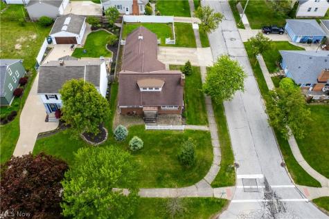 7393 Nethersole Drive Middleburg Heights OH 44130