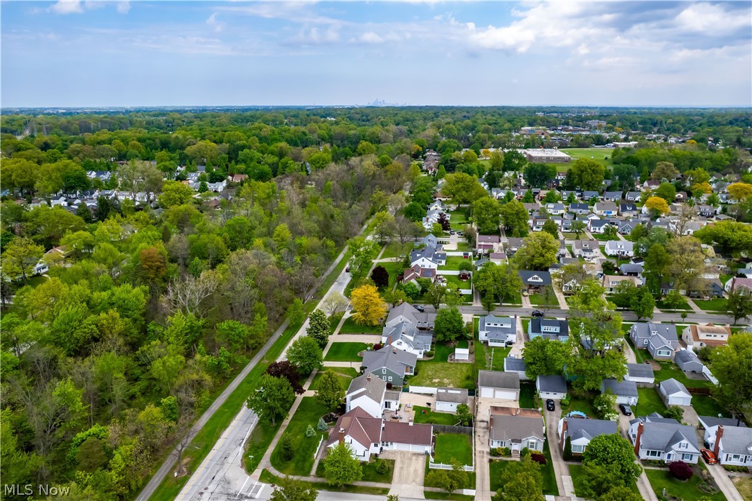 7393 Nethersole Drive Middleburg Heights OH 44130