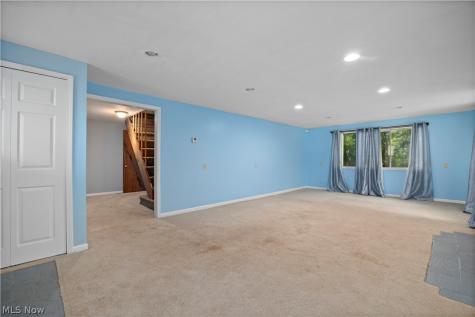 2886 Grant Street Lorain OH 44052
