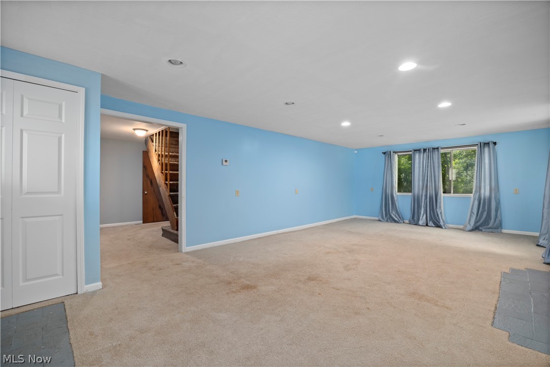 2886 Grant Street Lorain OH 44052