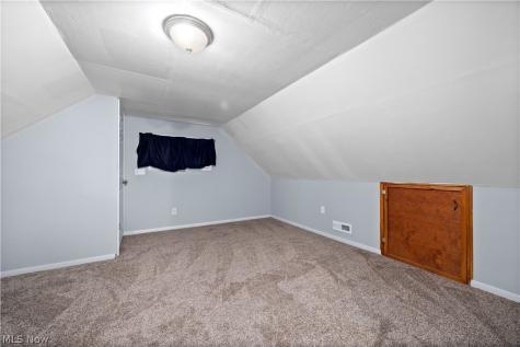 2886 Grant Street Lorain OH 44052