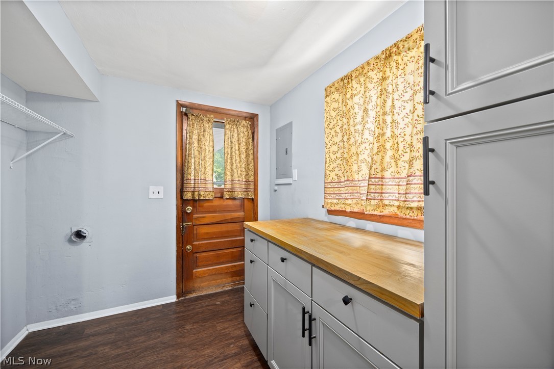 2886 Grant Street Lorain OH 44052