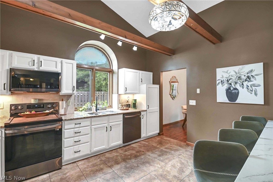 14855 Hartford Trail Strongsville OH 44136