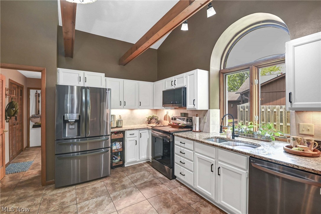 14855 Hartford Trail Strongsville OH 44136