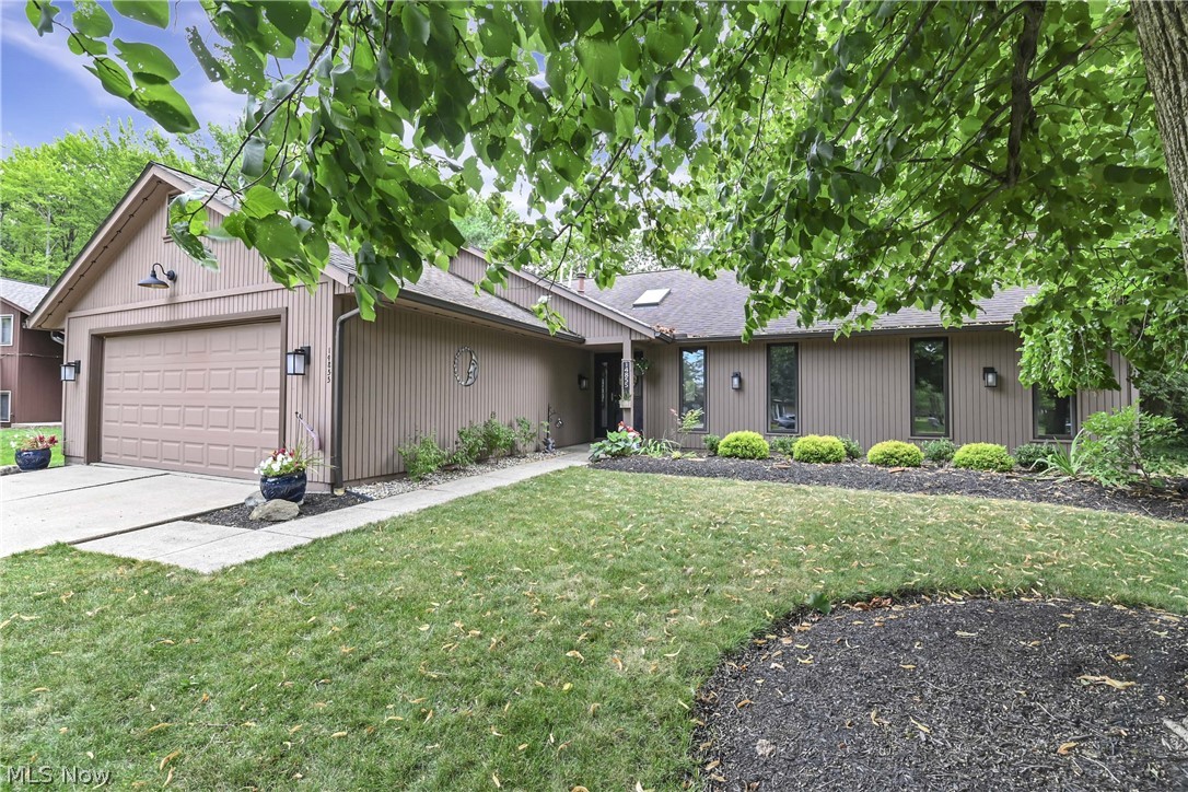 14855 Hartford Trail Strongsville OH 44136