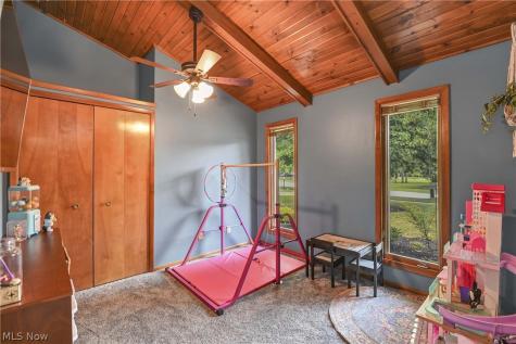 14855 Hartford Trail Strongsville OH 44136