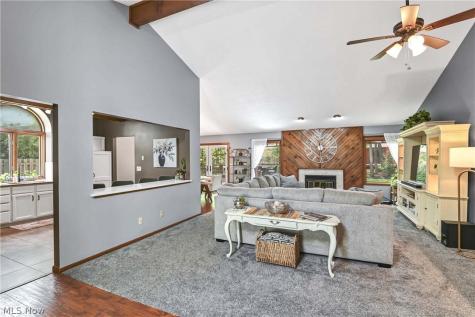 14855 Hartford Trail Strongsville OH 44136