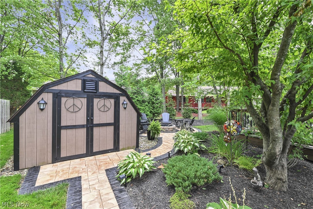14855 Hartford Trail Strongsville OH 44136