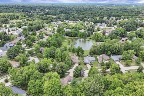 14855 Hartford Trail Strongsville OH 44136