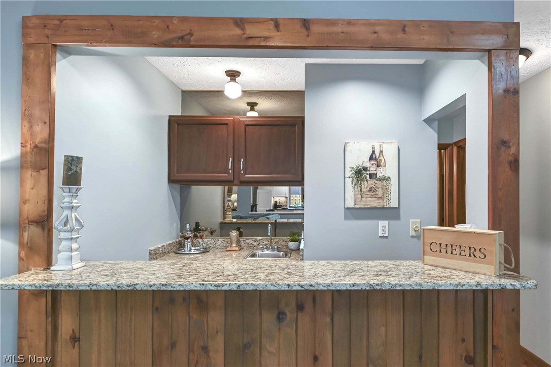 14855 Hartford Trail Strongsville OH 44136