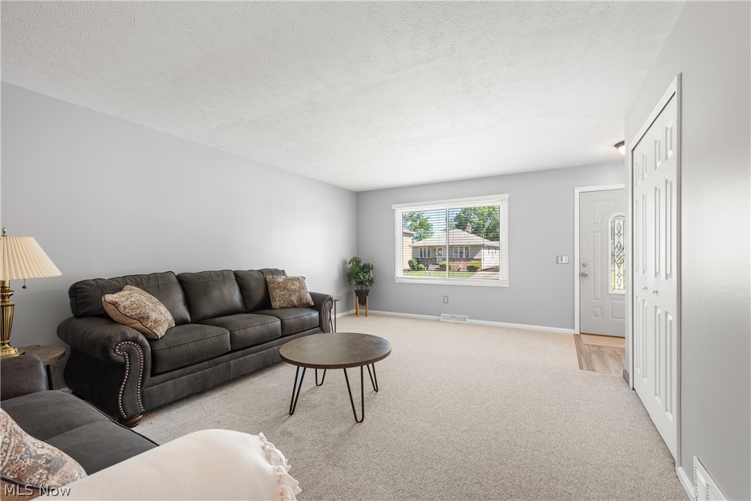 541 Orchardview Avenue Seven Hills OH 44131