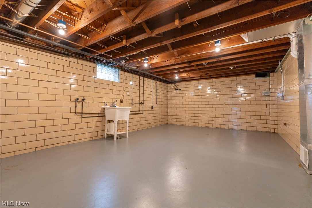 300 Homeworth Road Alliance OH 44601