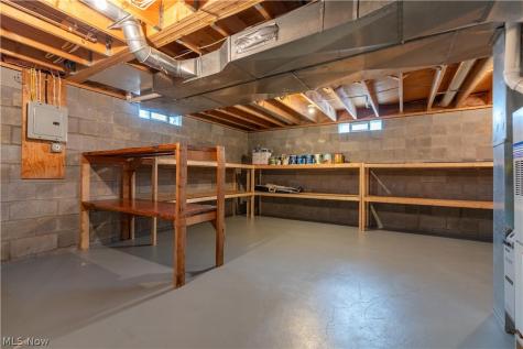 300 Homeworth Road Alliance OH 44601