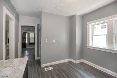 374 E 124th Street Cleveland OH 44108