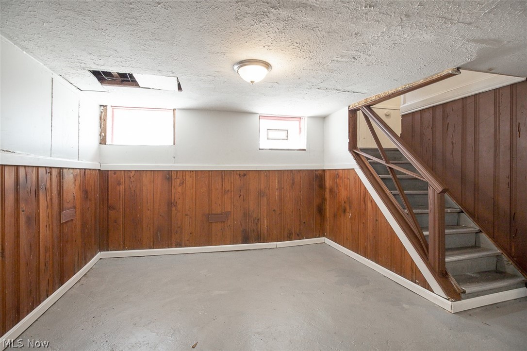 374 E 124th Street Cleveland OH 44108