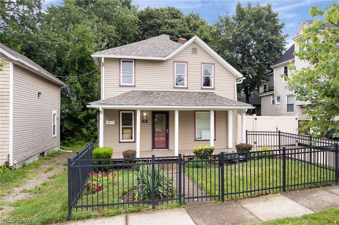 543 Allyn Street Akron OH 44311