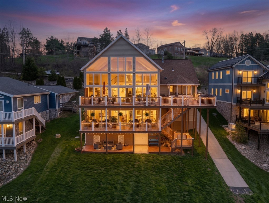 376 E Mohawk Drive Malvern OH 44644