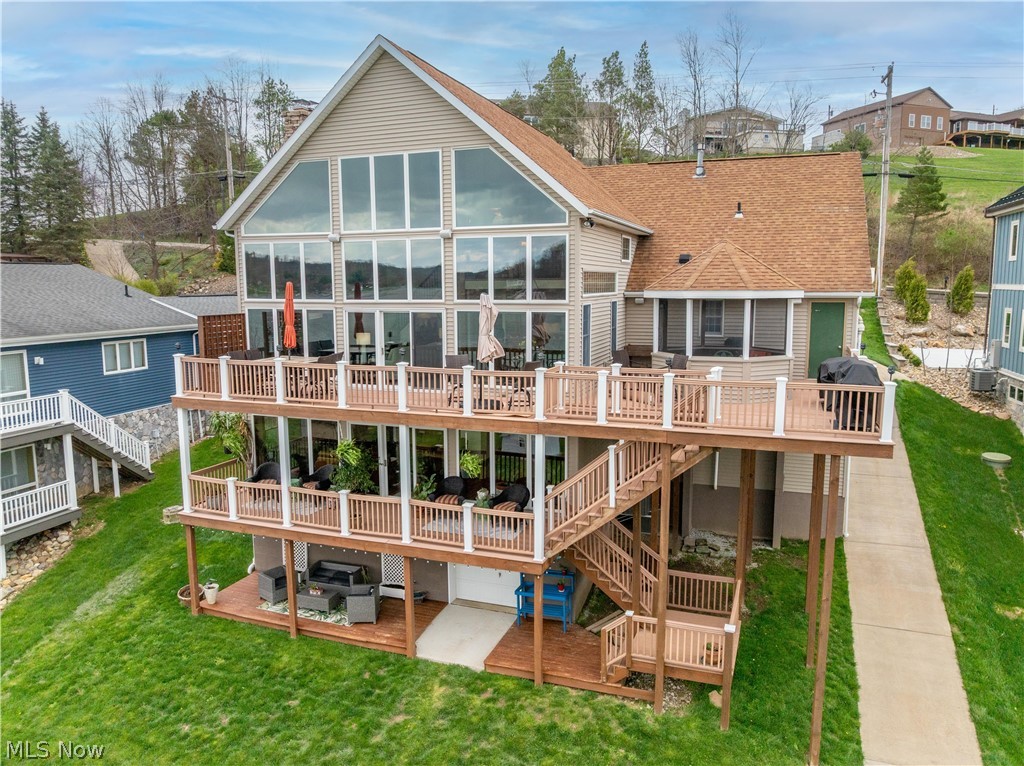 376 E Mohawk Drive Malvern OH 44644
