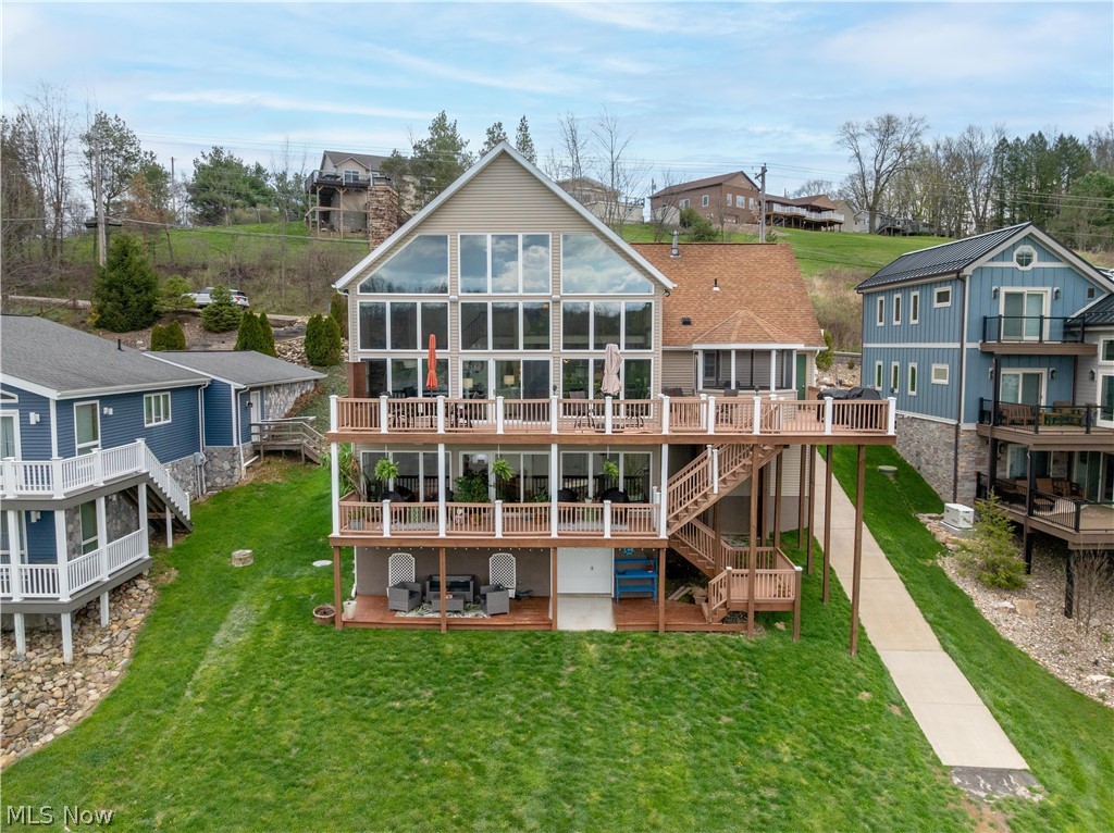 376 E Mohawk Drive Malvern OH 44644