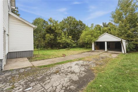 610 Mabel Street Youngstown OH 44502