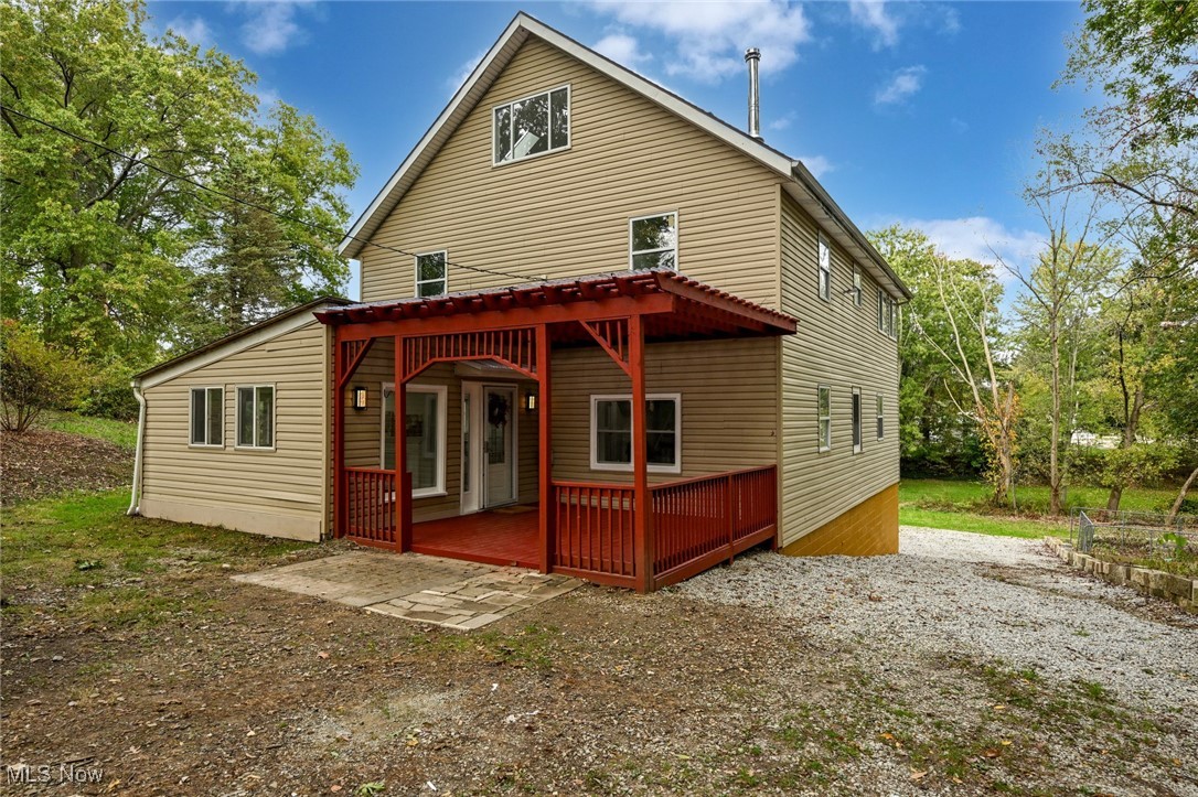 905 1/2 Shadybrook Drive Akron OH 44312