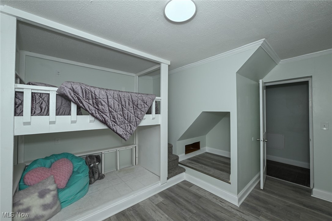 905 1/2 Shadybrook Drive Akron OH 44312