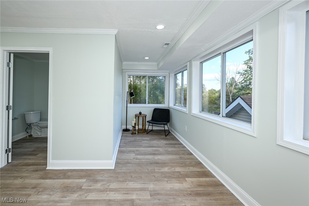 905 1/2 Shadybrook Drive Akron OH 44312