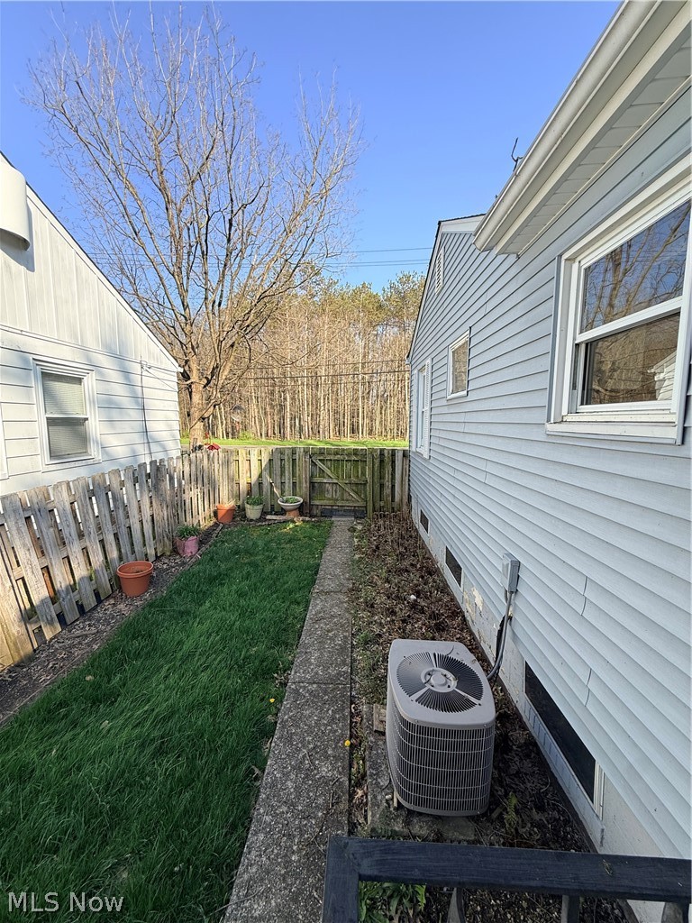 3 Broadmore Avenue Bedford OH 44146