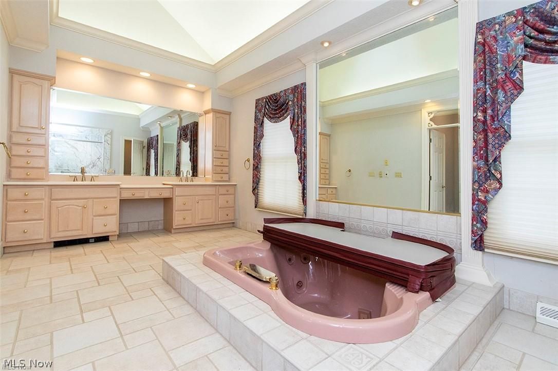 1360 Snowberry Lane Medina OH 44256