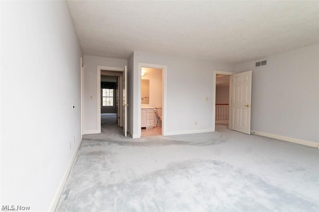 1360 Snowberry Lane Medina OH 44256
