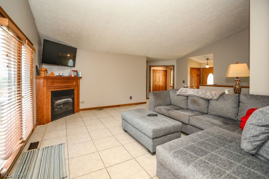 2855 Nimishillen Church Road NE Canton OH 44721