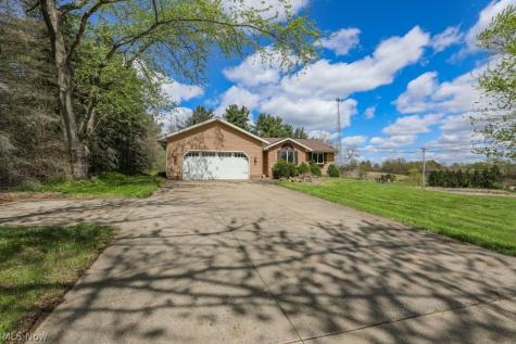 2855 Nimishillen Church Road NE Canton OH 44721