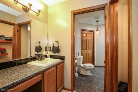 2855 Nimishillen Church Road NE Canton OH 44721