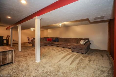 2855 Nimishillen Church Road NE Canton OH 44721