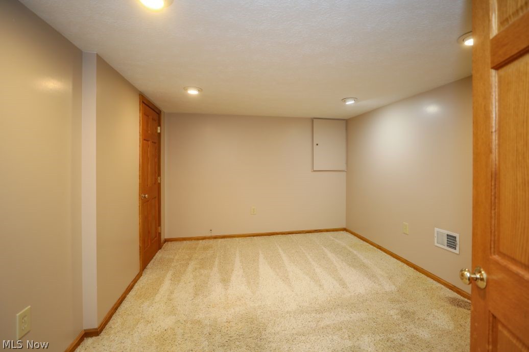 2855 Nimishillen Church Road NE Canton OH 44721