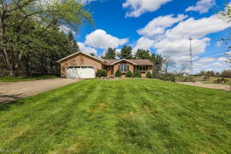 2855 Nimishillen Church Road NE Canton OH 44721