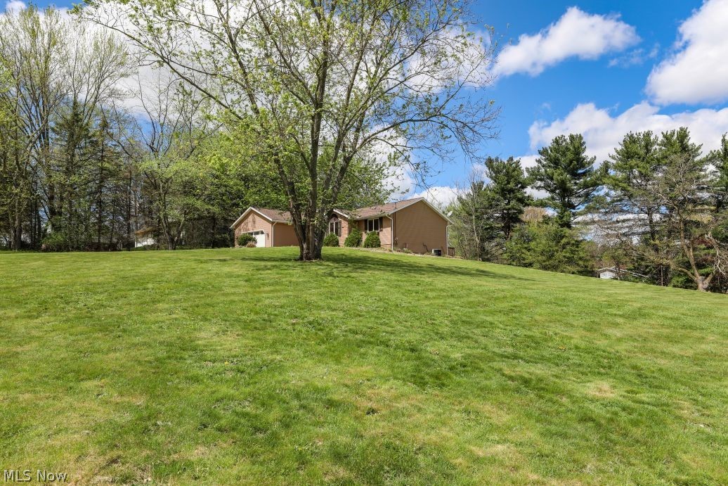 2855 Nimishillen Church Road NE Canton OH 44721