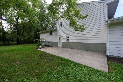 1512 Hanna Road Stow OH 44224
