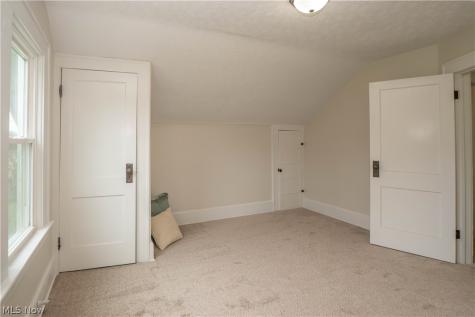 1250 Saint Michaels Avenue Akron OH 44320
