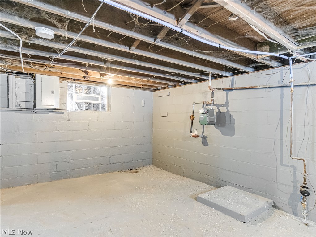 4026 E 123rd Street Cleveland OH 44105