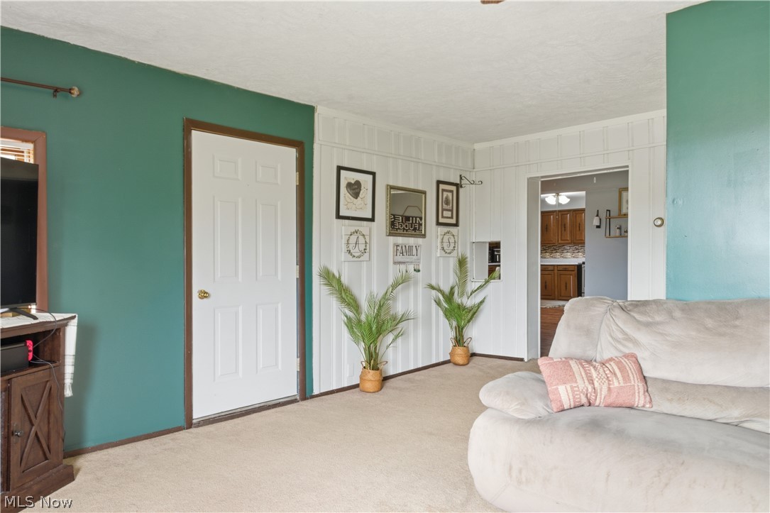 971 Champion Avenue E Warren OH 44483