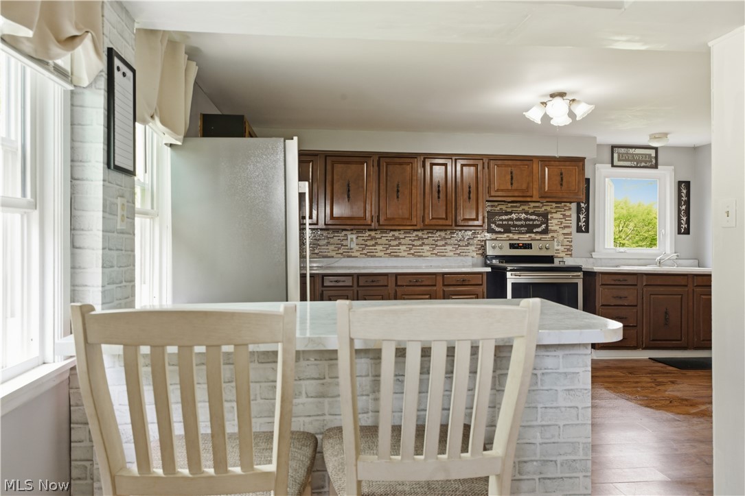 971 Champion Avenue E Warren OH 44483