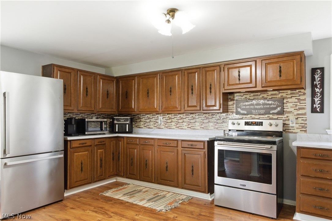 971 Champion Avenue E Warren OH 44483