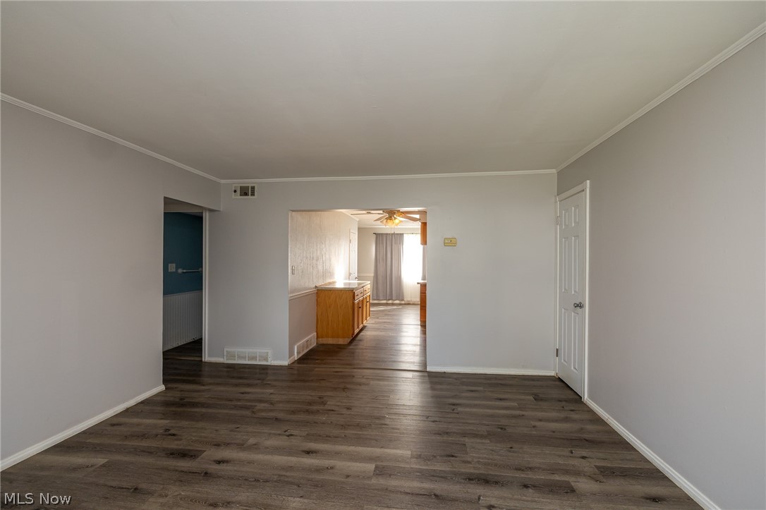 6117 Ira Avenue Brooklyn OH 44144